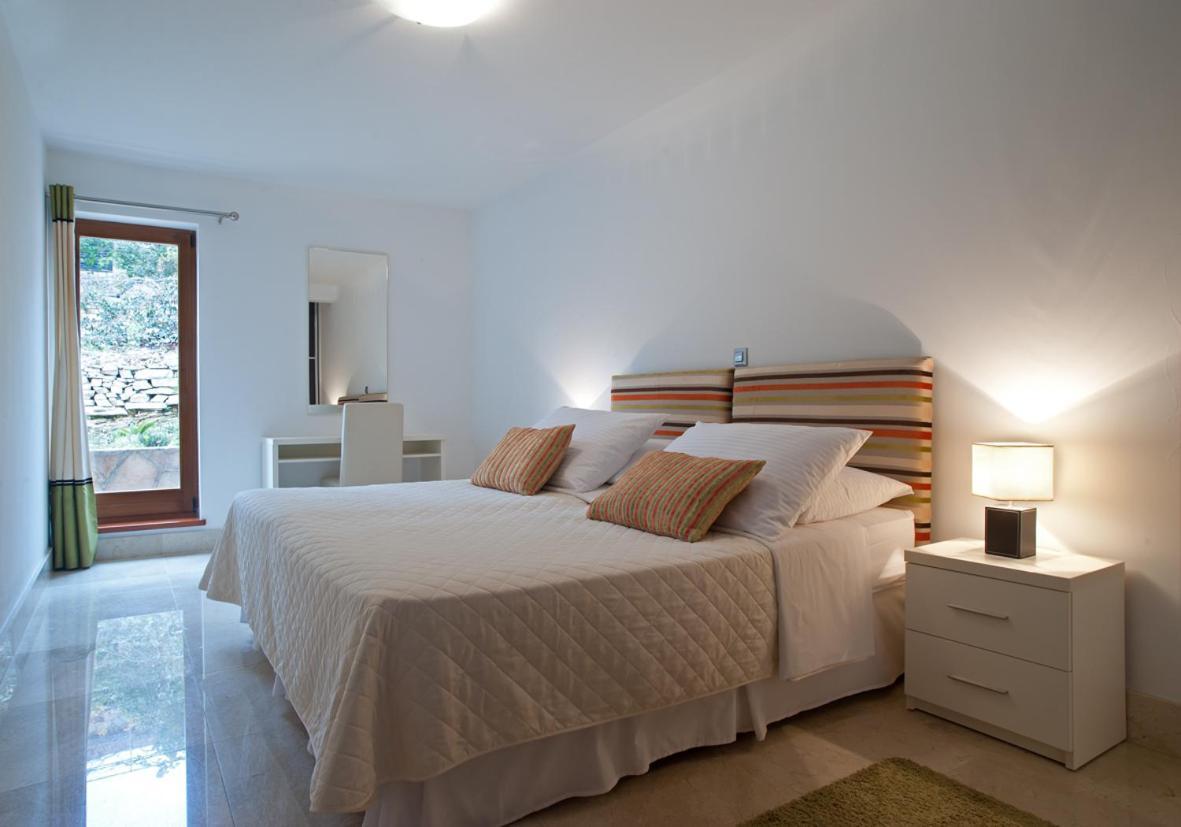 Apartments - Villa Ana Milna  Exteriér fotografie